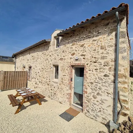 Apartment Maison Sevremont 6/8pers A 10min Du Puy Du Fou